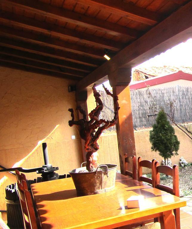 Casa Rural La Prensa De Vino Hotel San Esteban De Gormaz Exterior photo